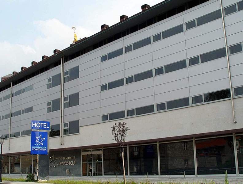 Hotel Balneario De Compostela Brion Bagian luar foto
