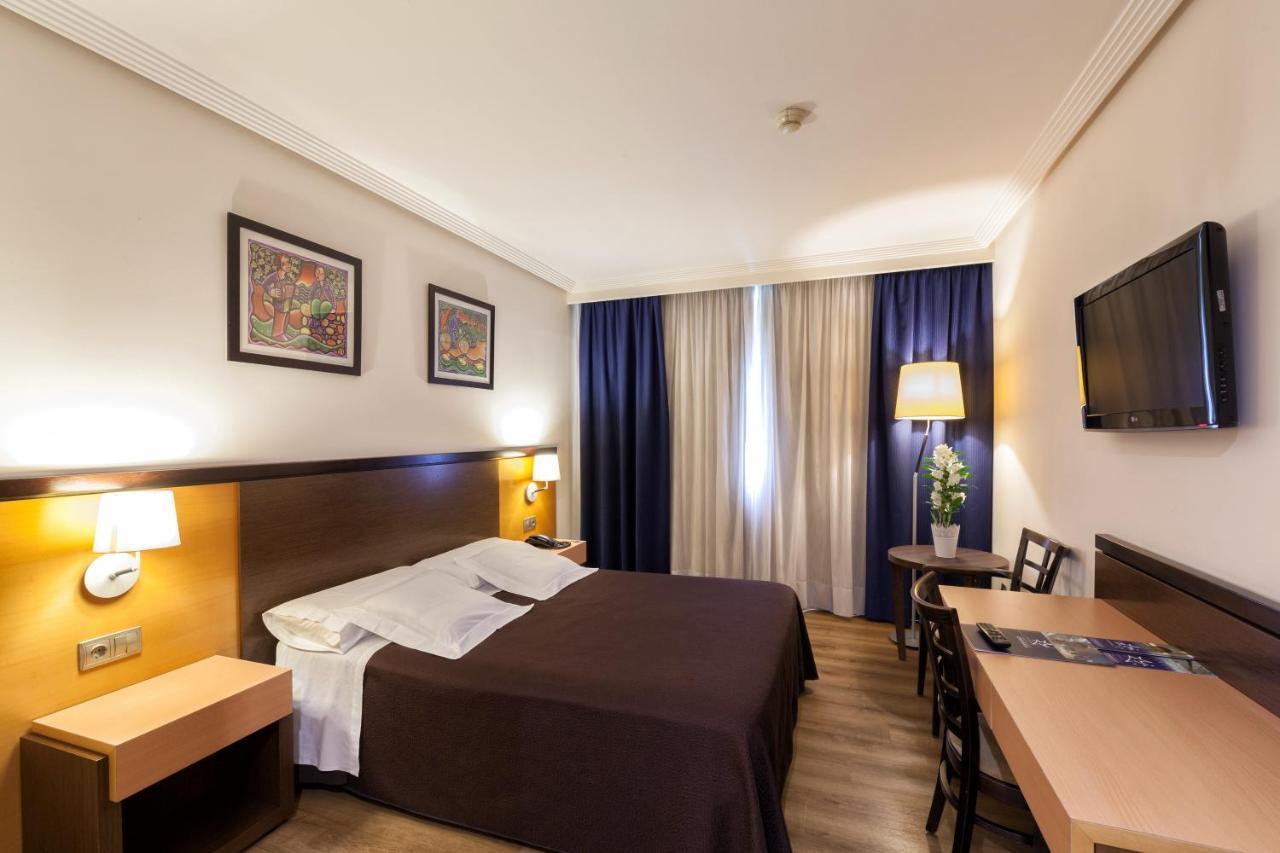 Hotel Balneario De Compostela Brion Bagian luar foto