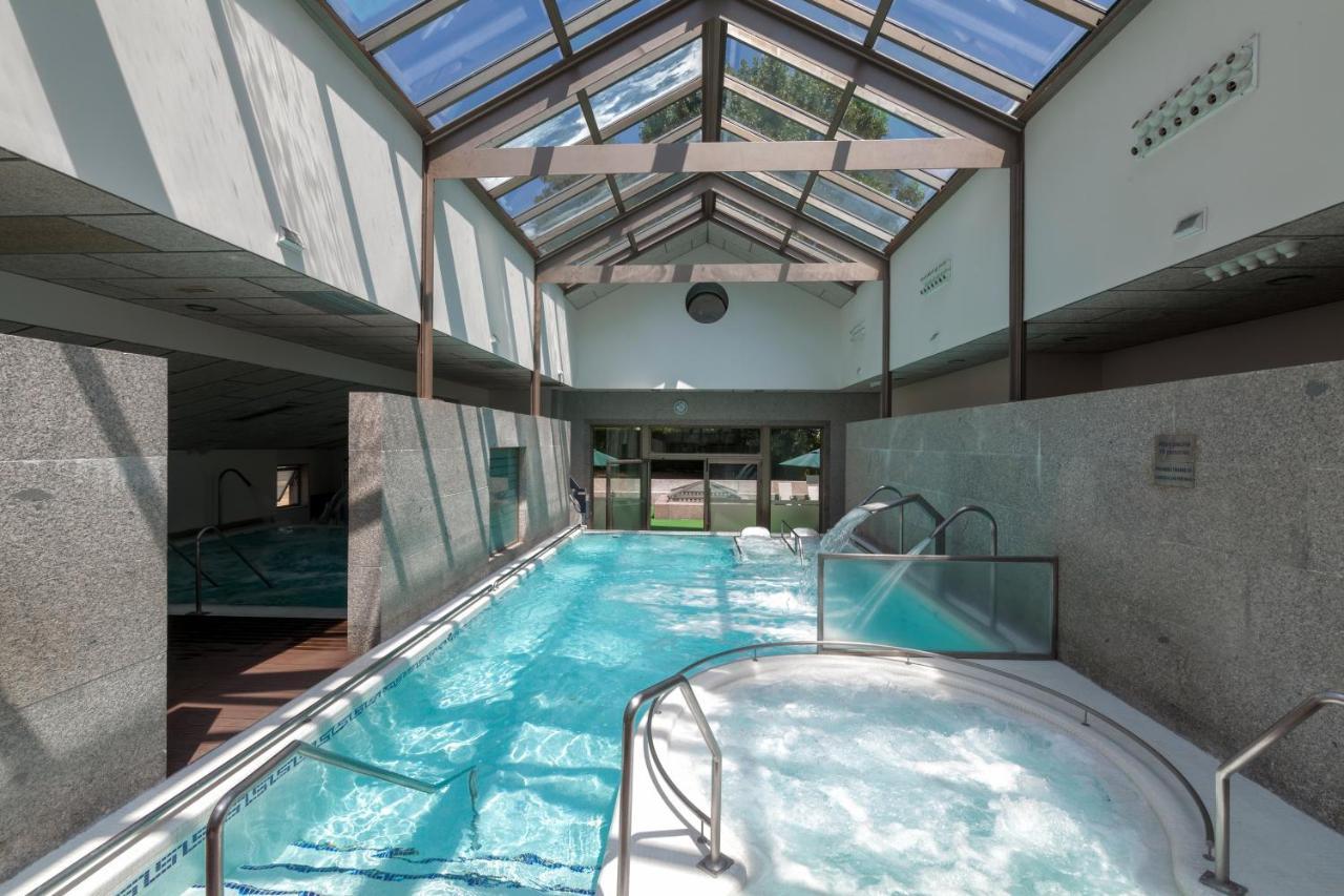 Hotel Balneario De Compostela Brion Bagian luar foto