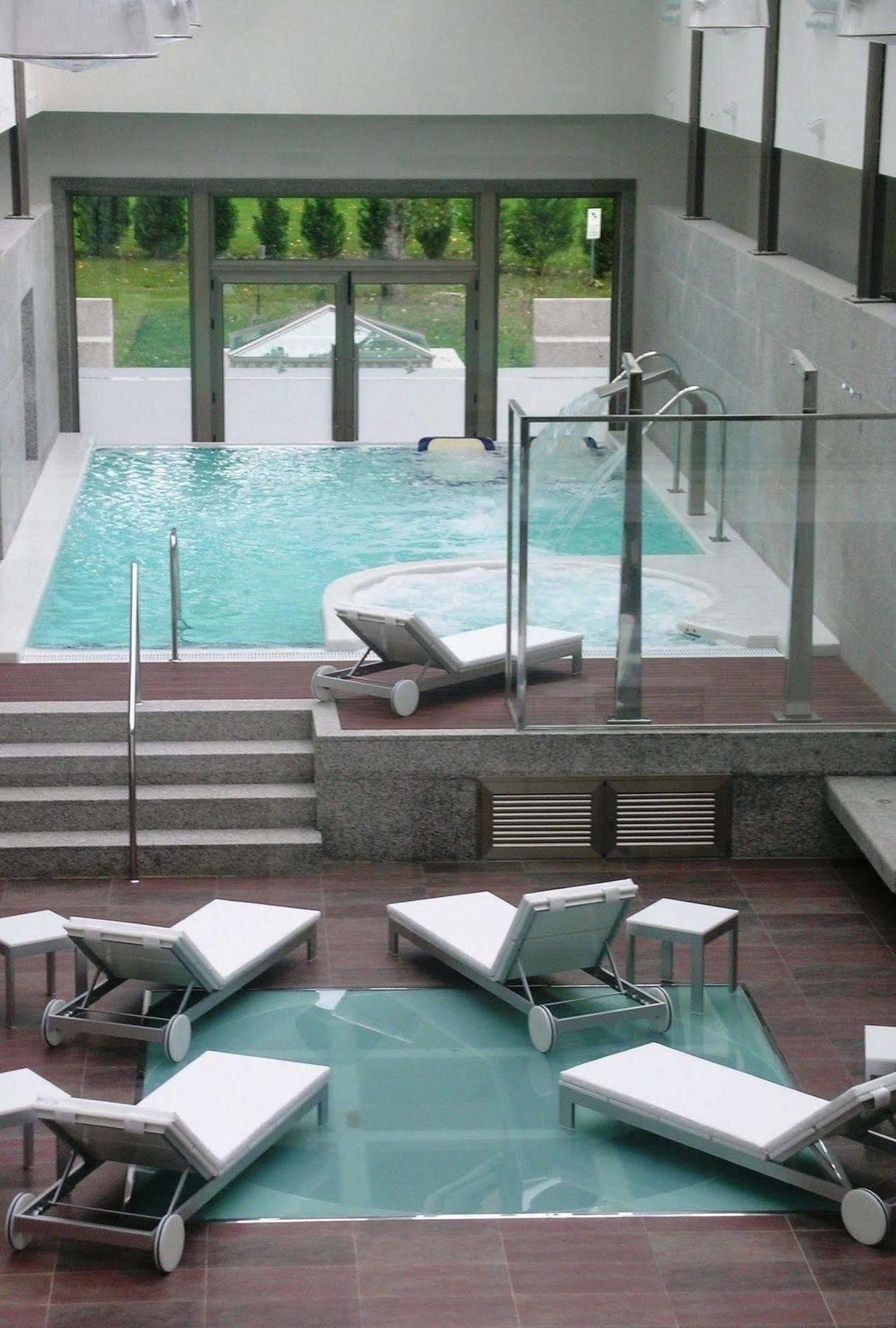 Hotel Balneario De Compostela Brion Bagian luar foto