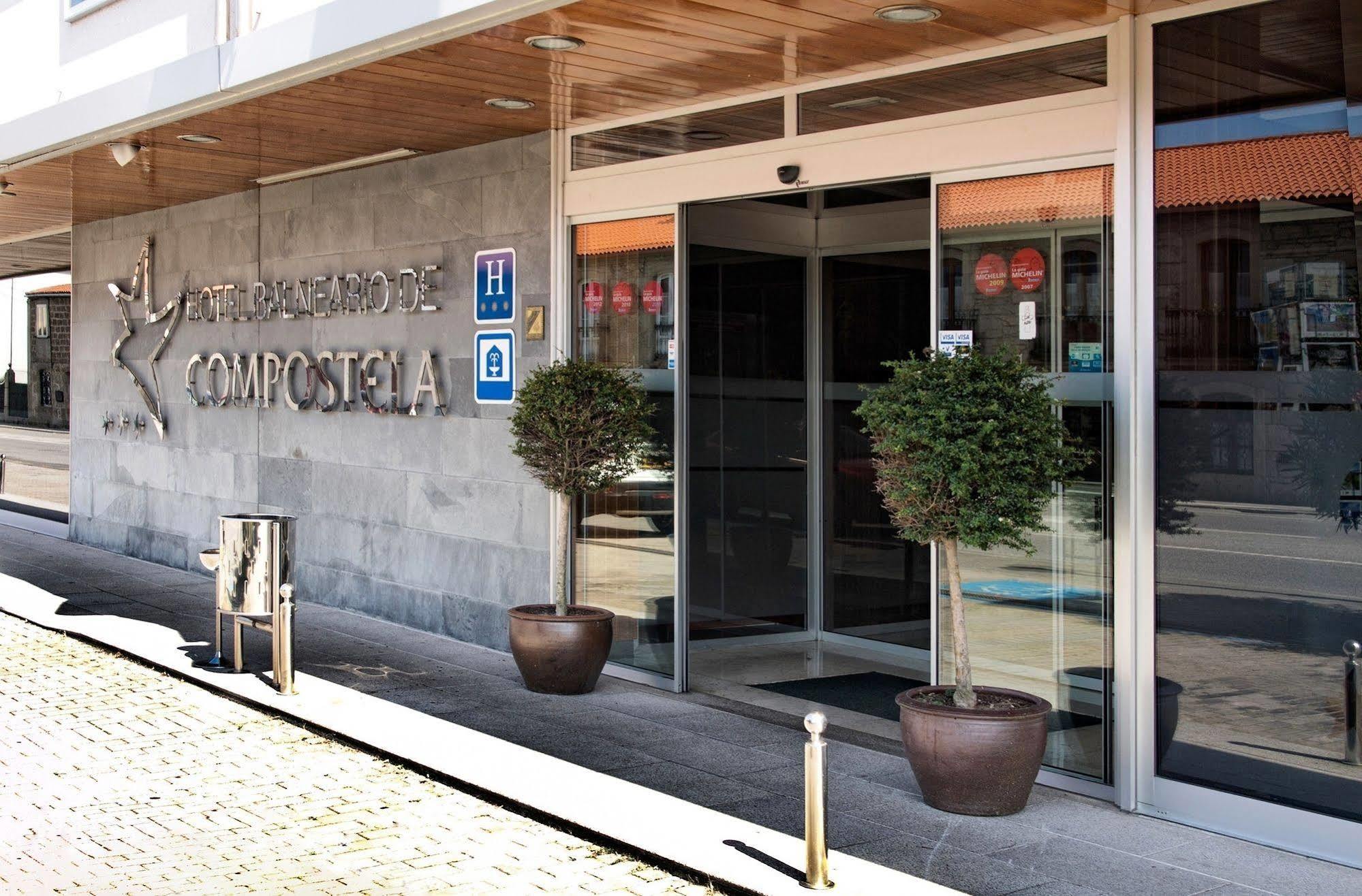 Hotel Balneario De Compostela Brion Bagian luar foto